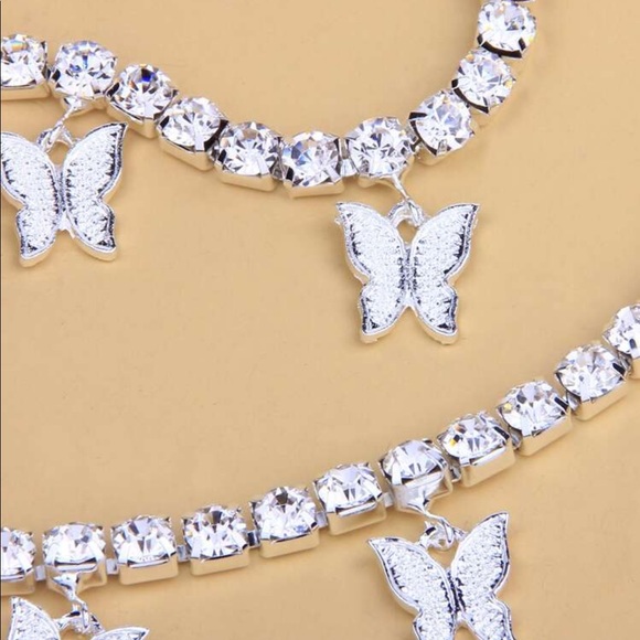 2pc Butterfly Charm Necklace & Anklet - Picture 2 of 3